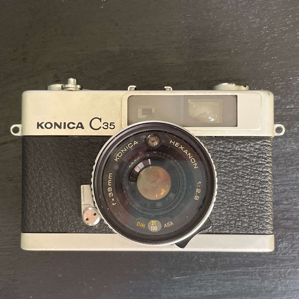 Konica C35 35mm Rangefinder Film Camera UNTESTED